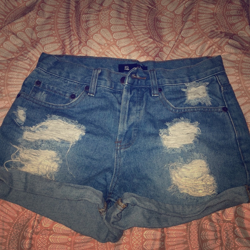 High waist ripped Jean shorts